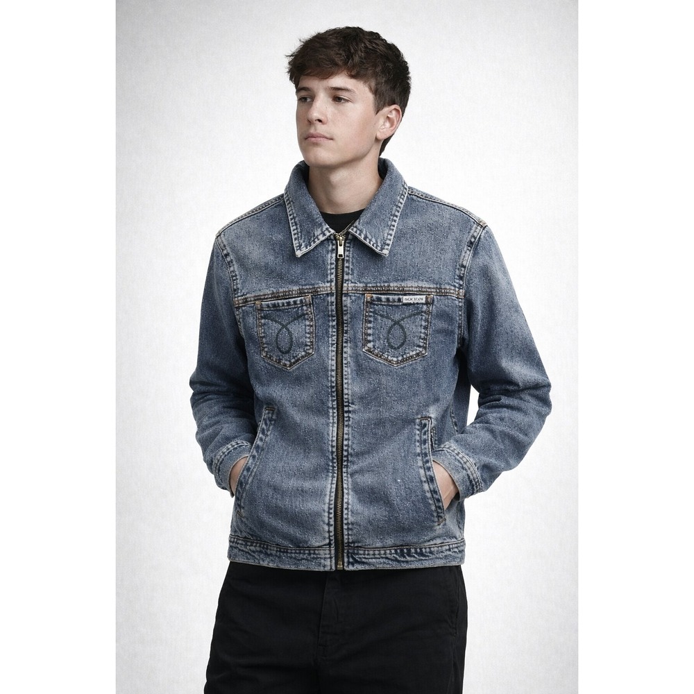 Max Studio Denim Jacket M 90s Blue Jean Jacket Y2K Vintage Skater Long Sleeve